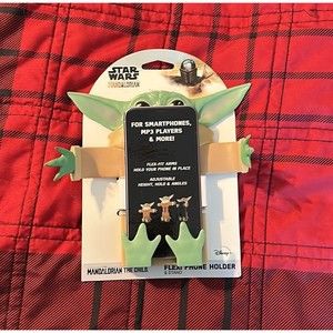 Baby Yoda phone holder brand new